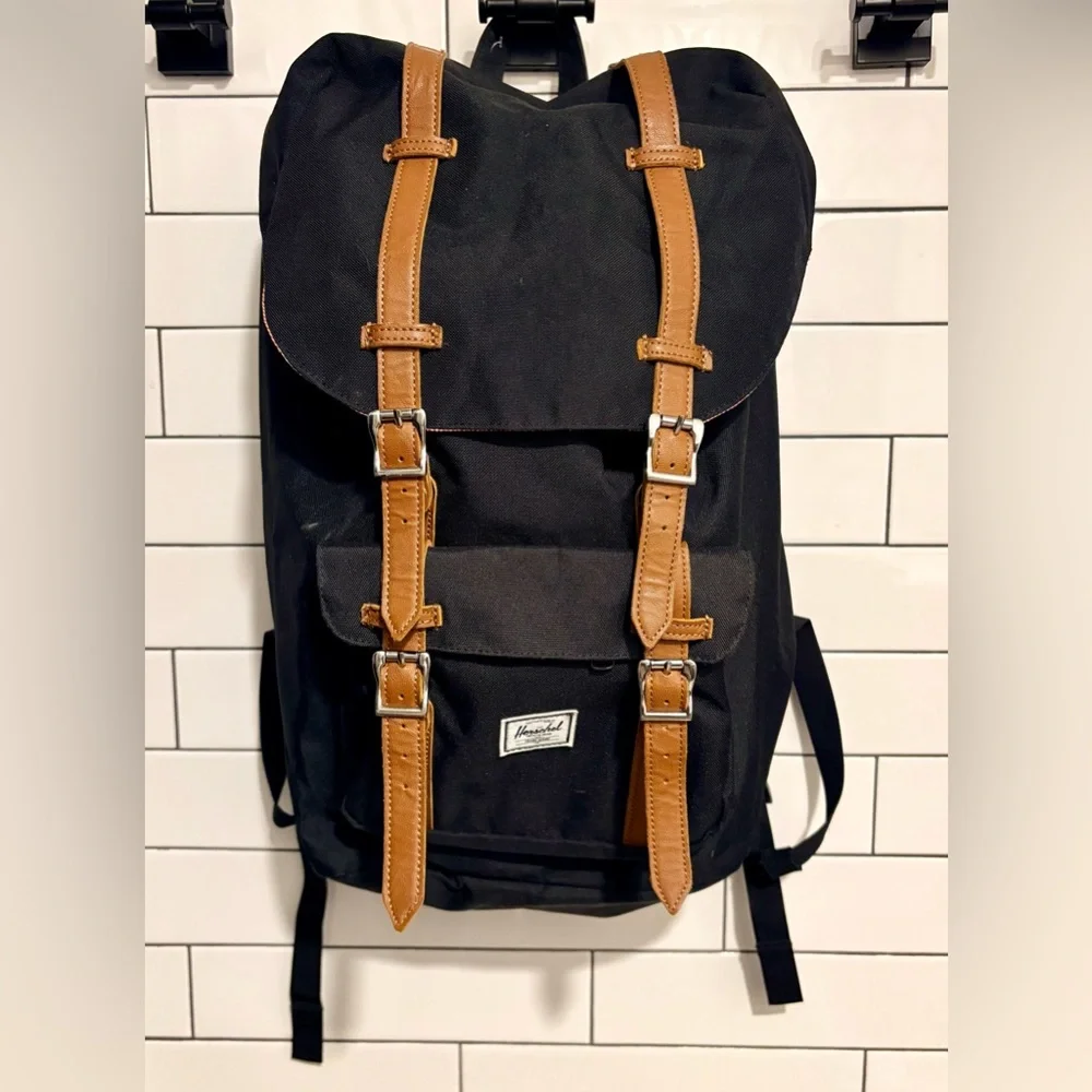 Herschel Supply Co. Little America Back Pack black tan
